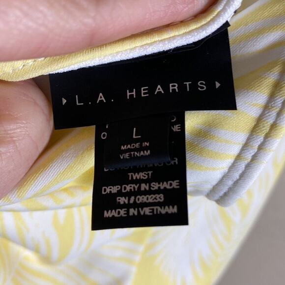 Pacsun LA Hearts yellow palm print lace up one piece - Picture 7 of 8